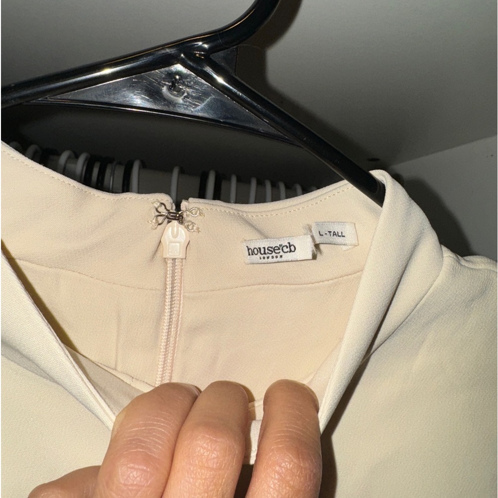 HOUSE OF CB Mahalia Vintage Cream Mini Dress Tall - Picture 8 of 10
